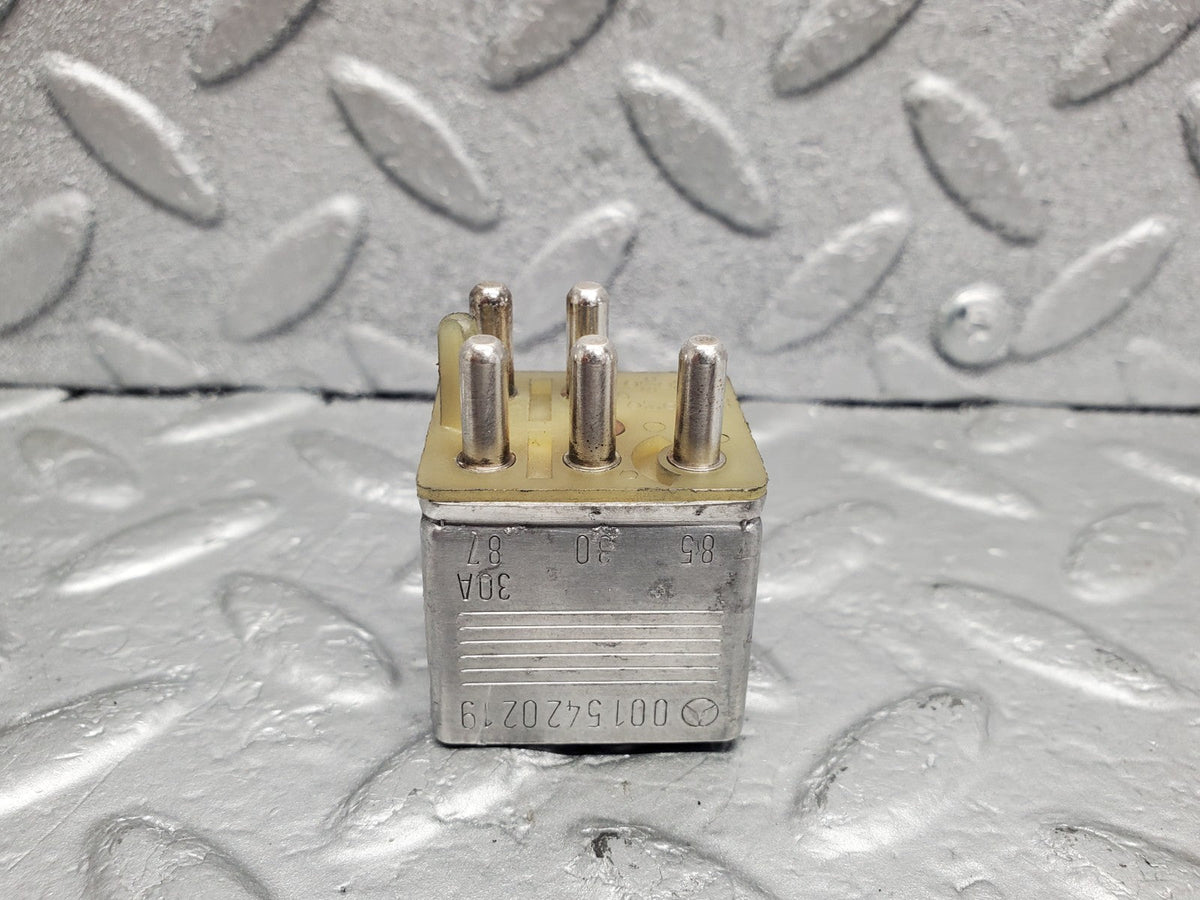 49663 Mercedes-Benz R107 380SL Multi Purpose Relay A0015420219