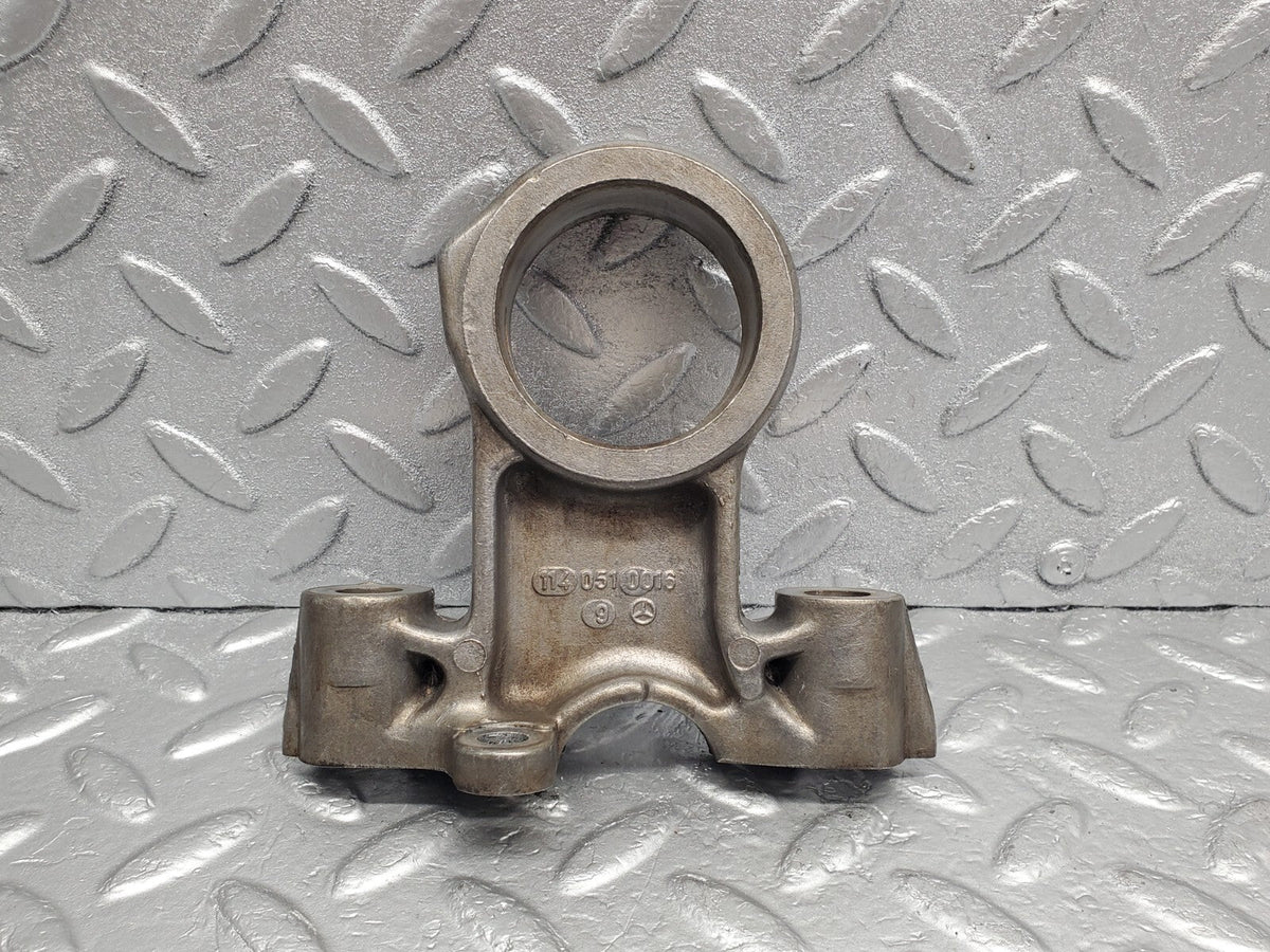 48802 Mercedes-Benz W108 Camshaft Tower Bearing A1140510016