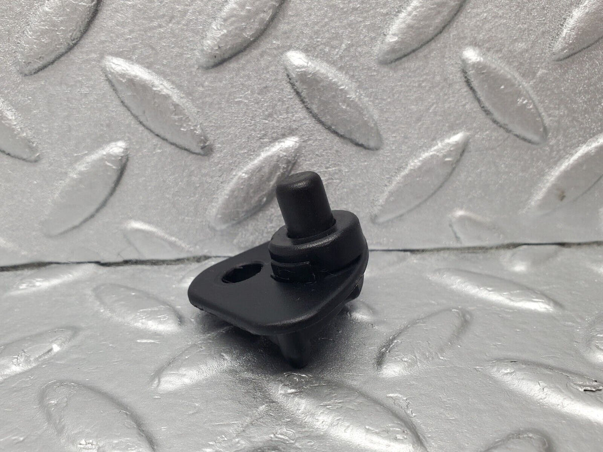 46923 Mercedes-Benz R129 320SL Coupe Trunk Boot Light Switch A1296900011