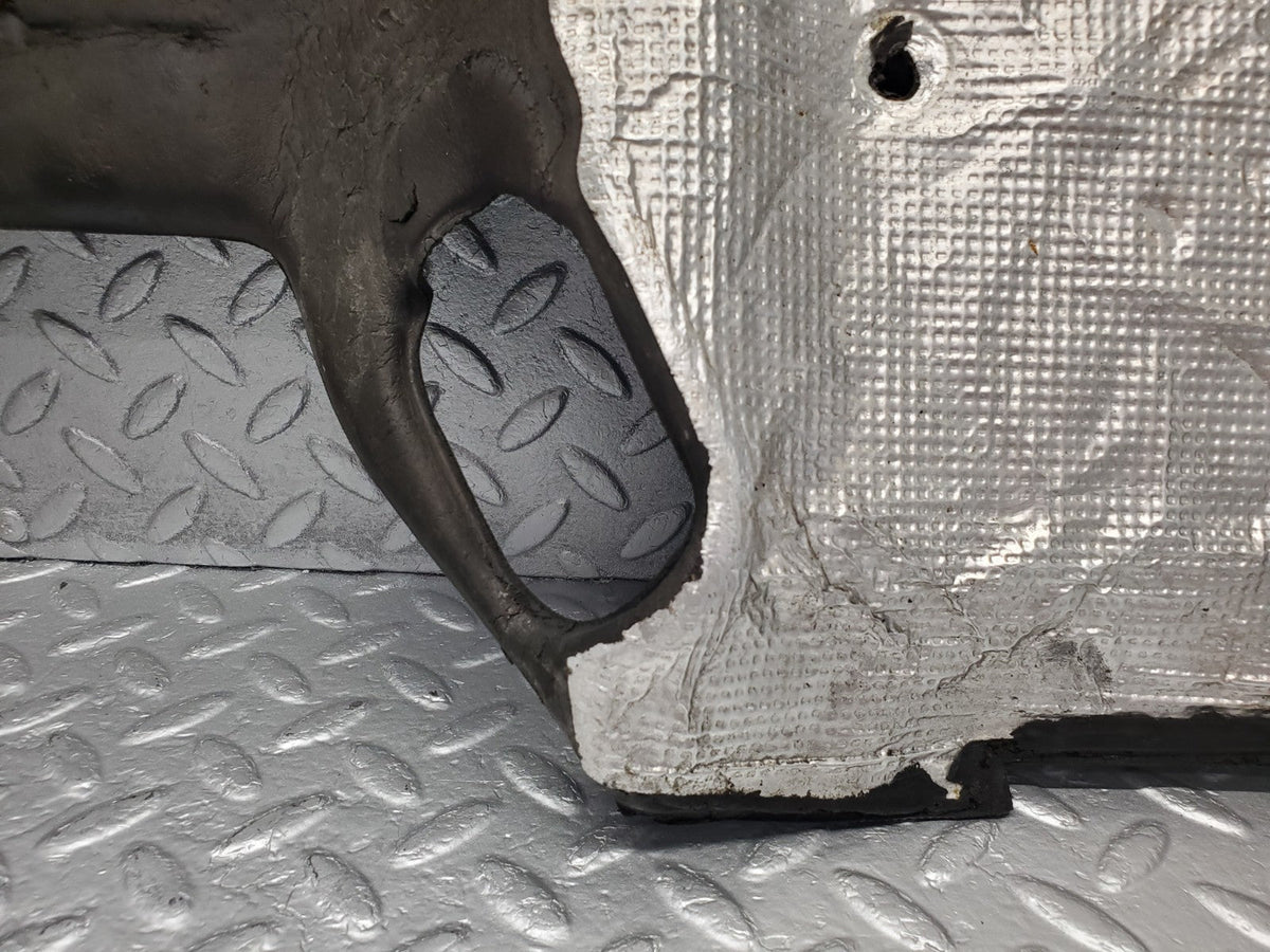 49386 Mercedes-Benz A124 320E Cabriolet Engine Compartment Firewall Insulation