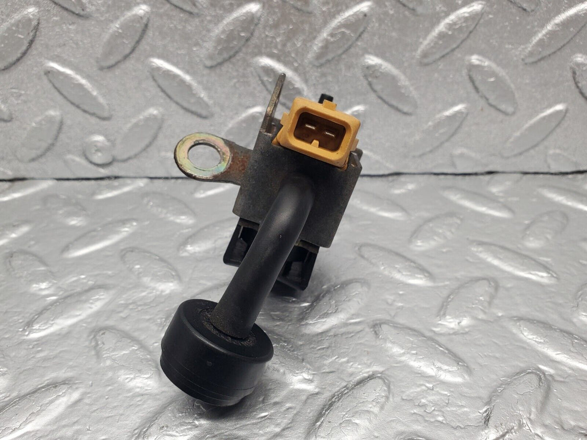 47950 Mercedes-Benz R230 350SL Coupe EGR Solenoid Vacuum Valve Pierburg 5.27931.01
