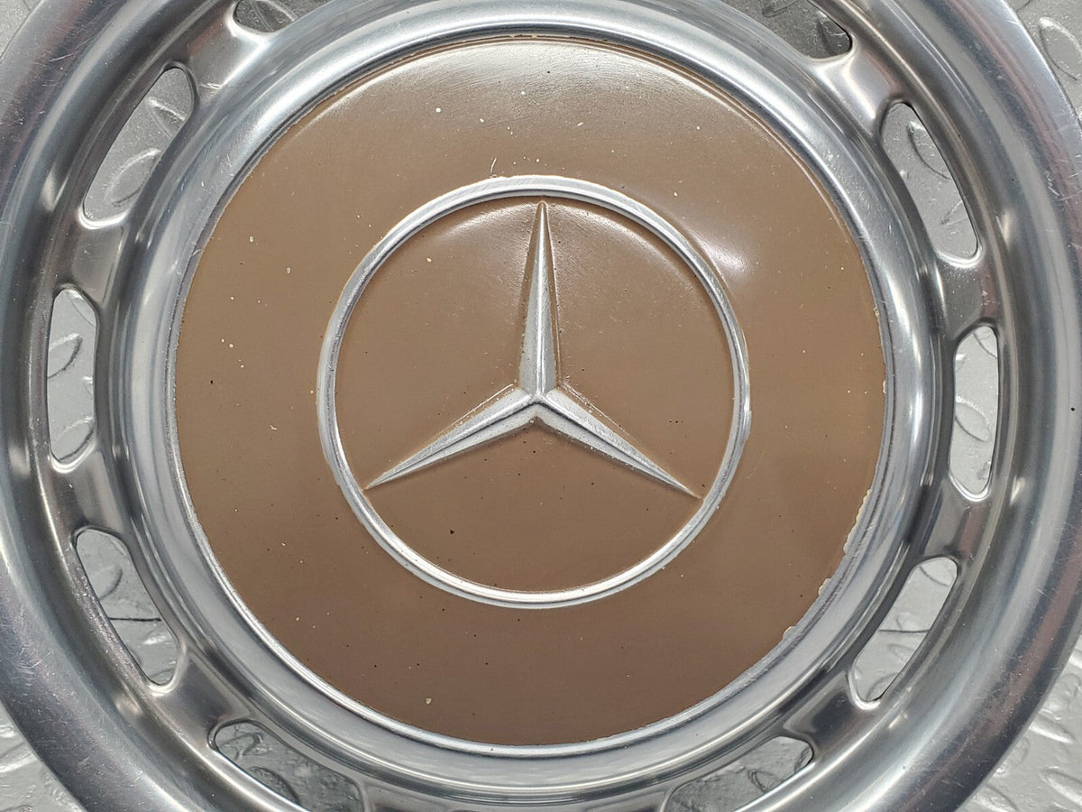 48356 Mercedes-Benz Wheel Trim Hub Cap 14"