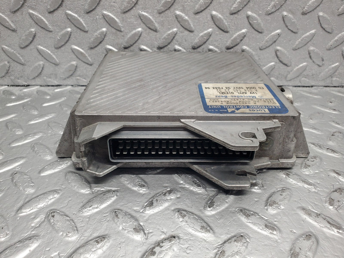 51255 Mercedes-Benz W202 Engine Control Unit ECU Diesel Lucas A0185452332