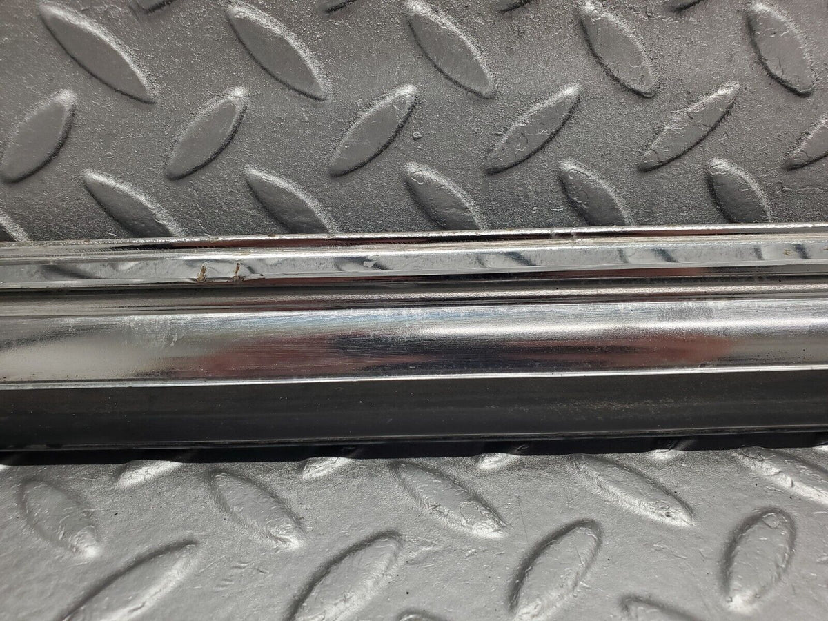 46431 Mercedes-Benz C123 280CE Coupe Left Door Chrome Moulding Trim