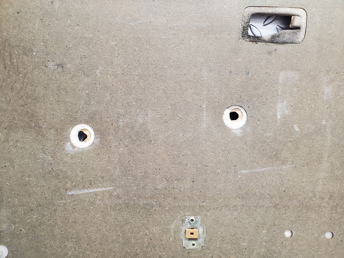 48752 Mercedes-Benz W123 Front Right Door Card