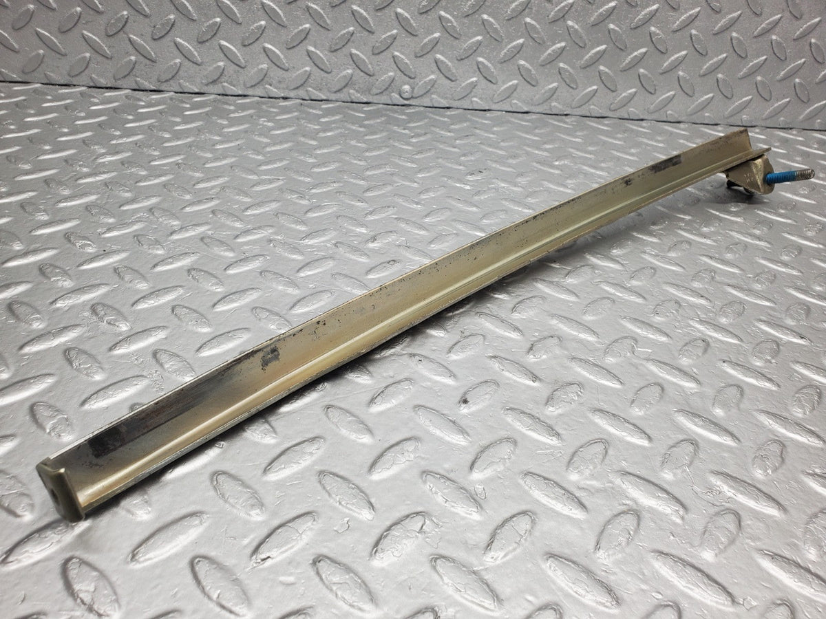 49198 Mercedes-Benz A124 320E Cabriolet Front Left Window Channel