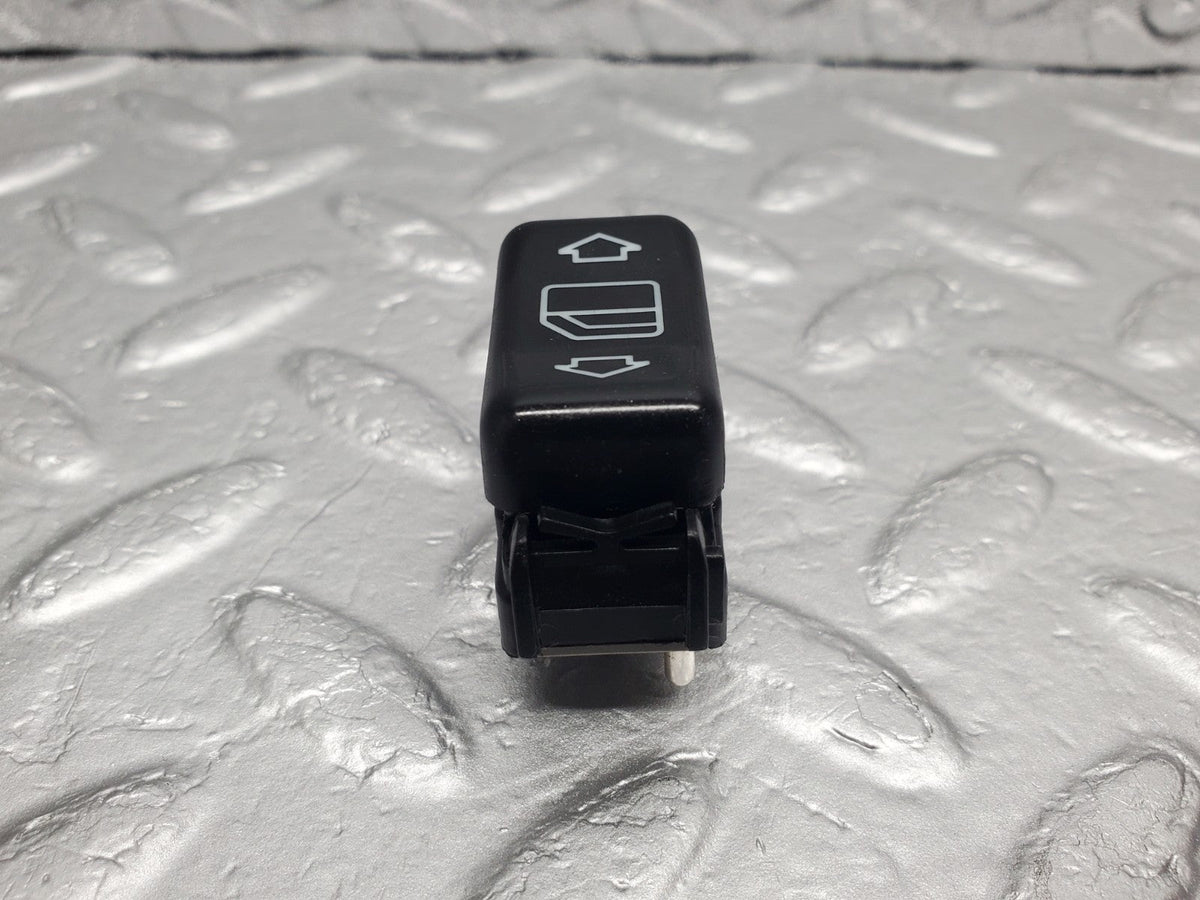 49106 Mercedes-Benz A124 320E Cabriolet Electric Window Switch Right Side A1248209410