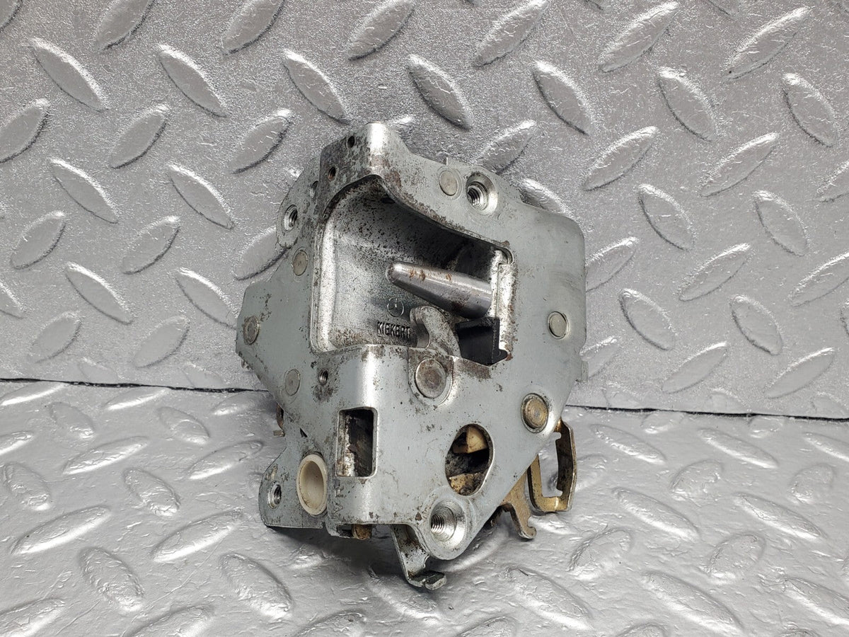 48626 Mercedes-Benz W123 Front Right Door Lock Mechanism
