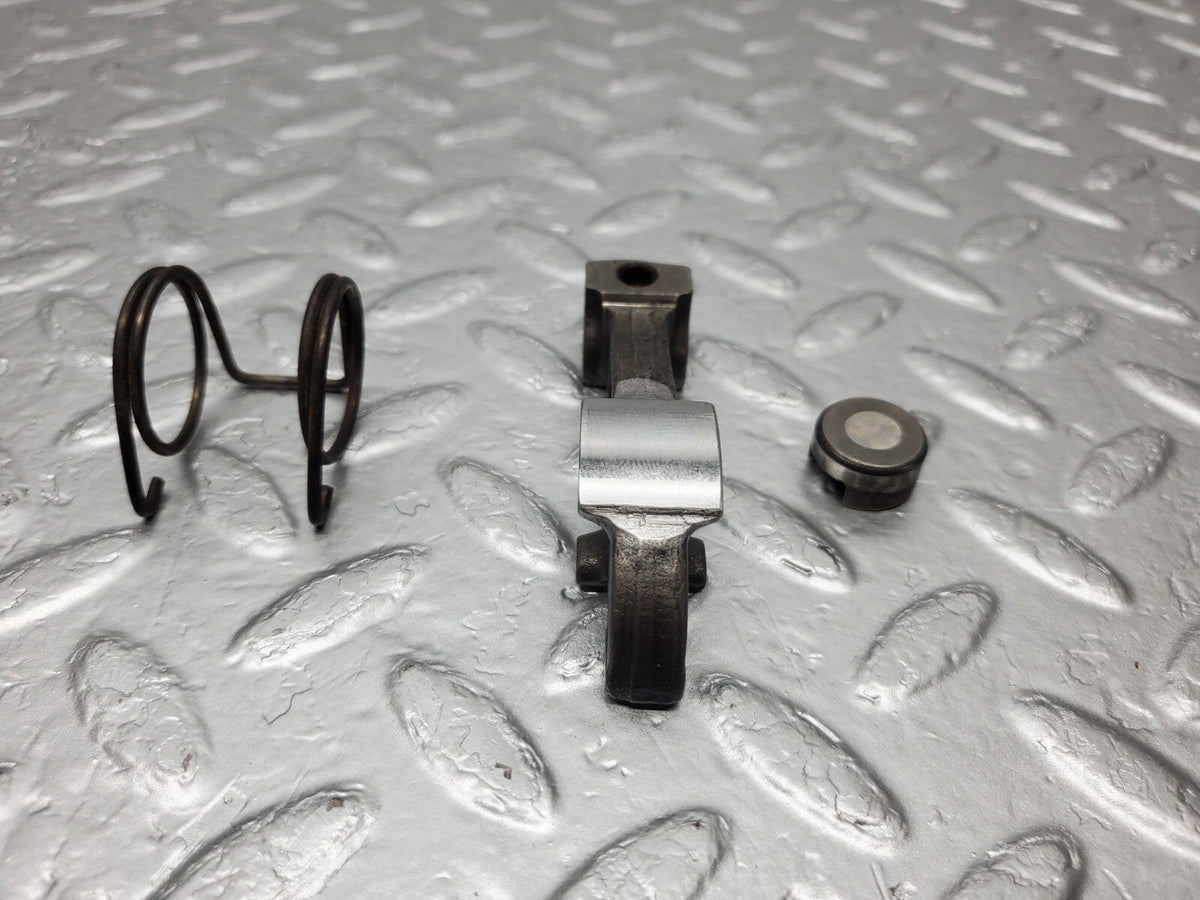 48865 Mercedes-Benz W108 Valve Rocker Arm With Retaining Spring & Tappet