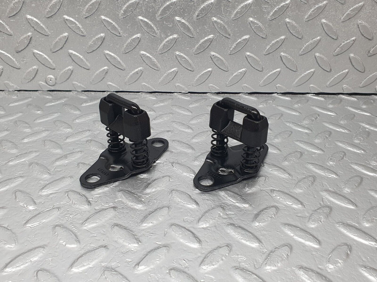 43565 Mercedes-Benz C126 380SEC Coupe Bonnet Lock Catch Pair A1268800060
