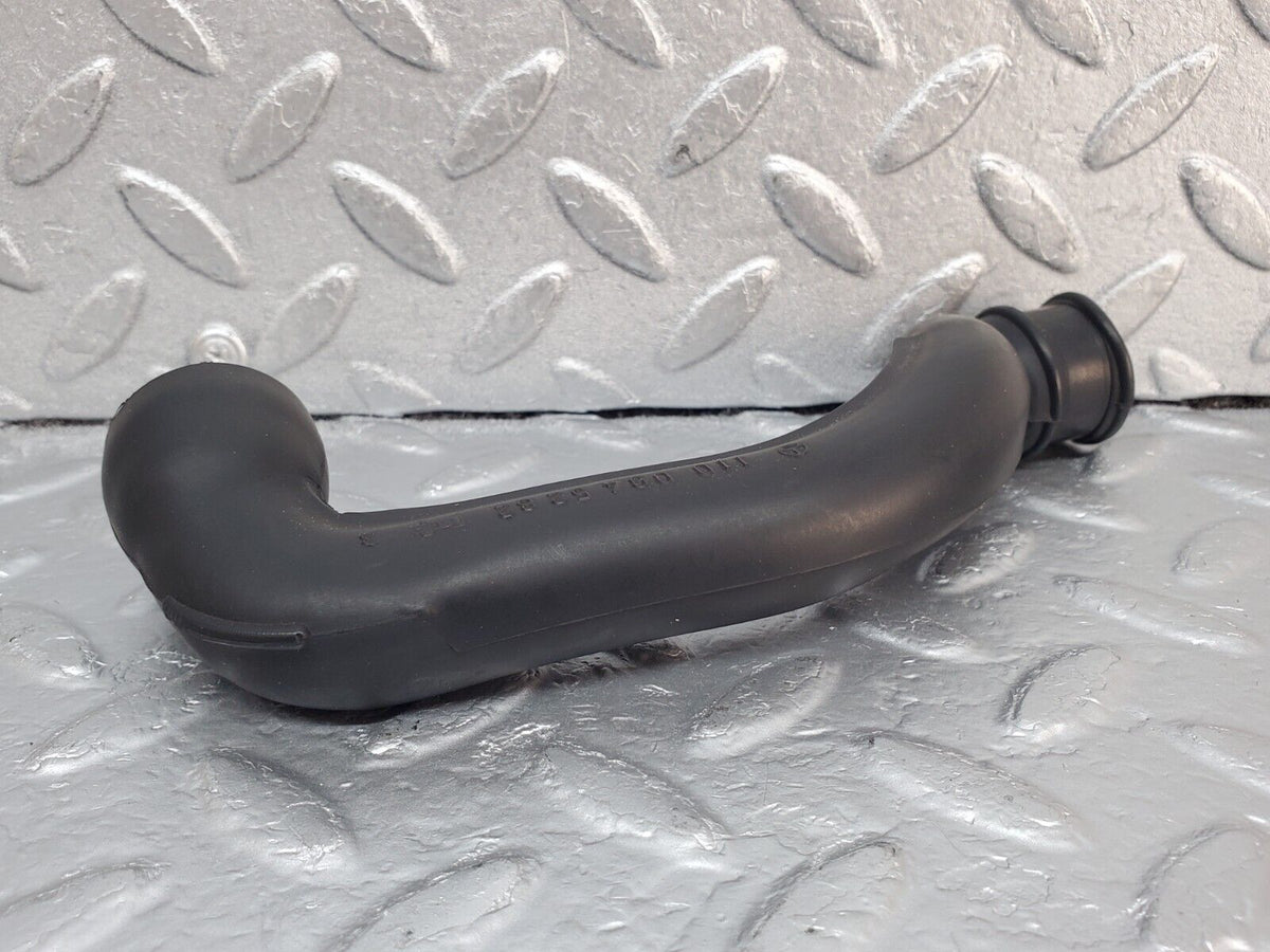 45377 Mercedes-Benz 280E M110.983 Air Intake Pipe A1100945282