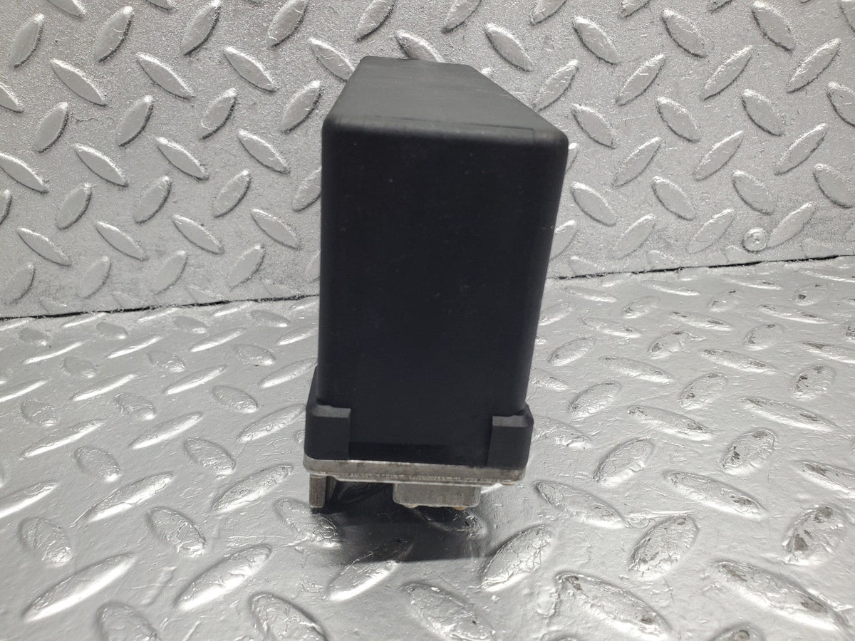 51320 Mercedes-Benz W124 ABS Control Unit Bosch A0055455132 0265101020
