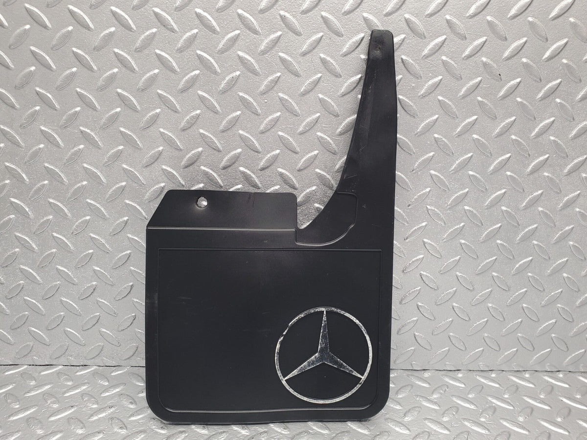 48717 Mercedes-Benz W123 Mud Flap Front Right Side