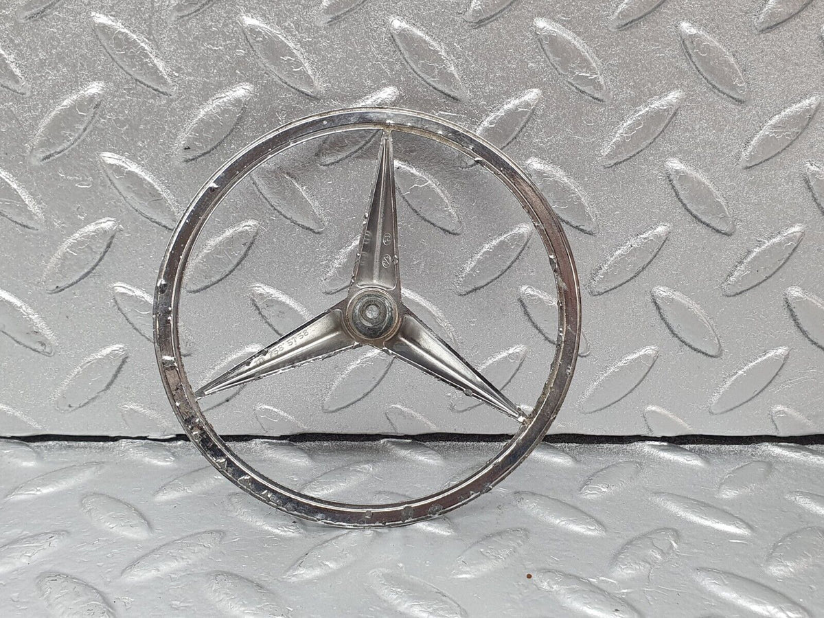 43381 Mercedes-Benz W108 280SE Trunk Lid Badge Emblem A1117585158