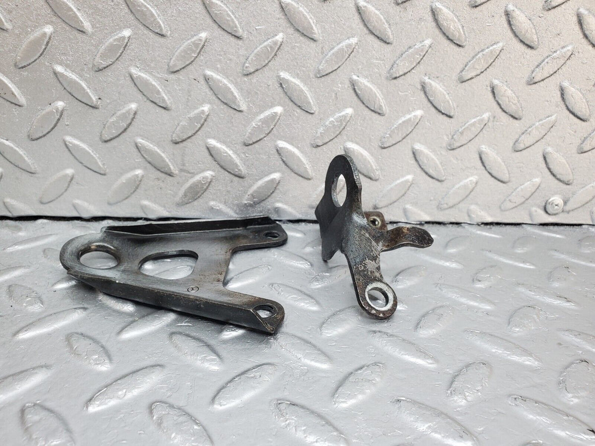 44878 Mercedes-Benz W124 220E Engine Lifting Eyes Hooks