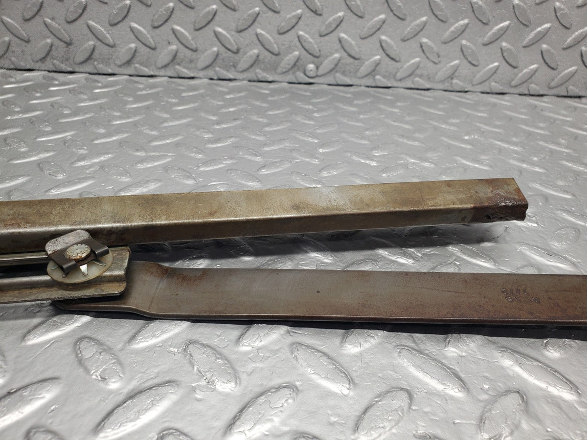 50573 Mercedes-Benz W108 280SE 3.5 Rear Left Power Window Regulator