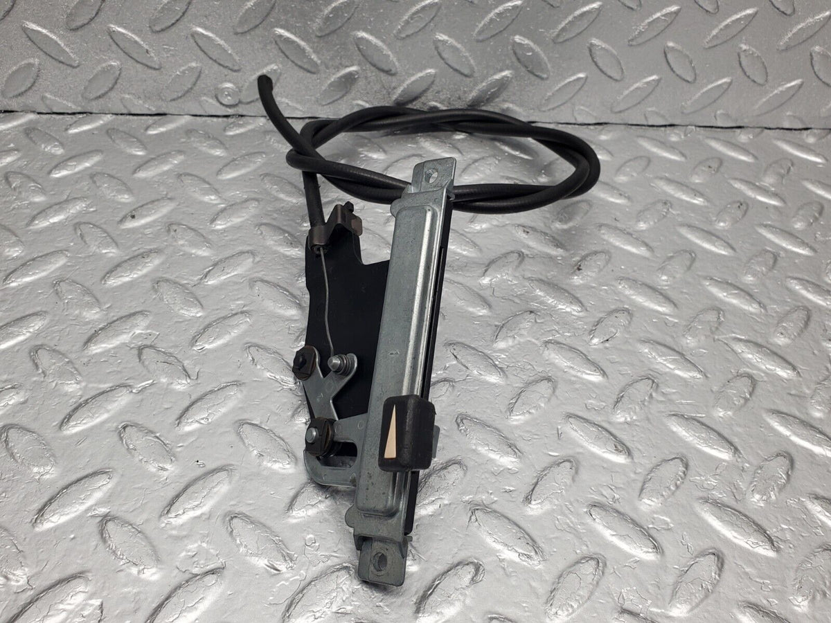 47491 Mercedes-Benz C126 500SEC Coupe Rear Heater Regulator A1268300385
