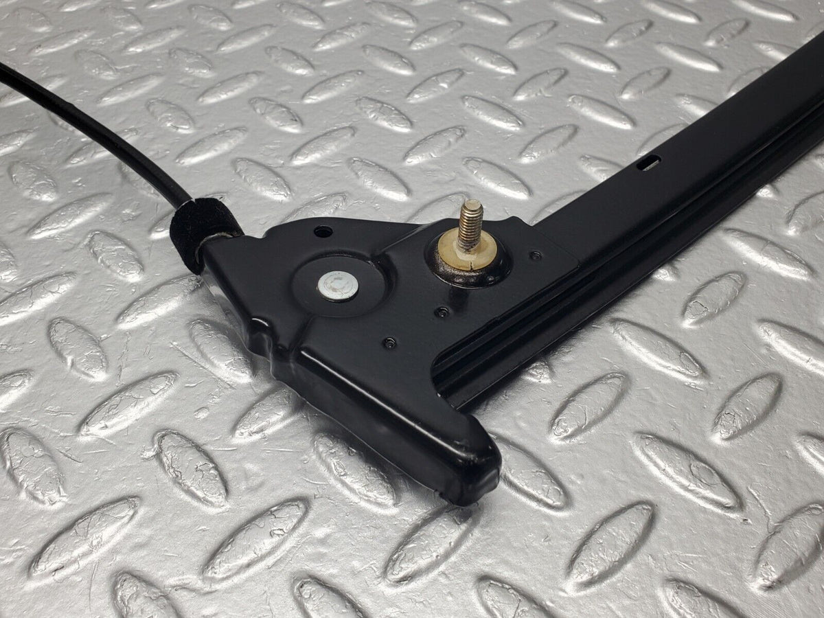 47688 Mercedes-Benz R230 350SL Coupe Front Right Power Window Regulator