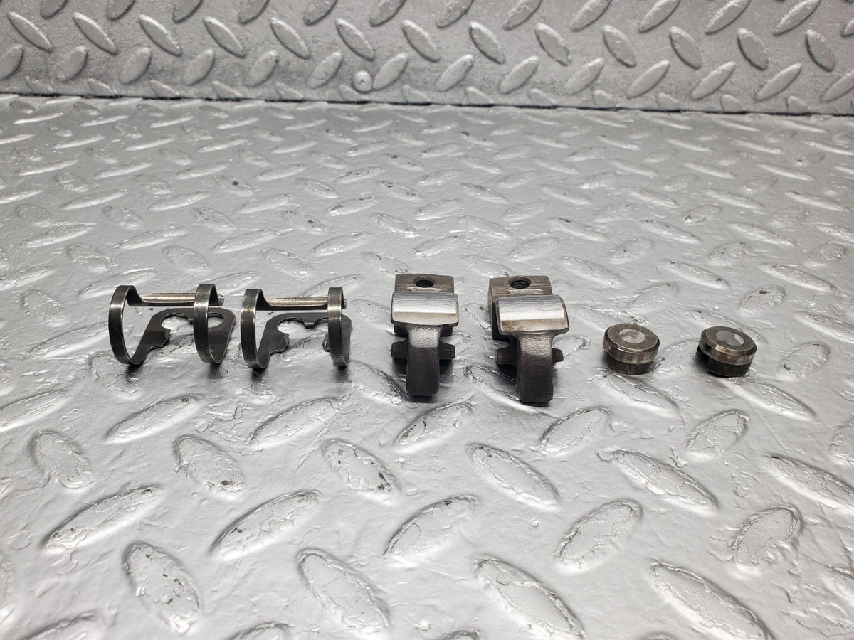 50972 Mercedes-Benz W108 280SE 3.5 Valve Rocker Arm With Spring & Tappet