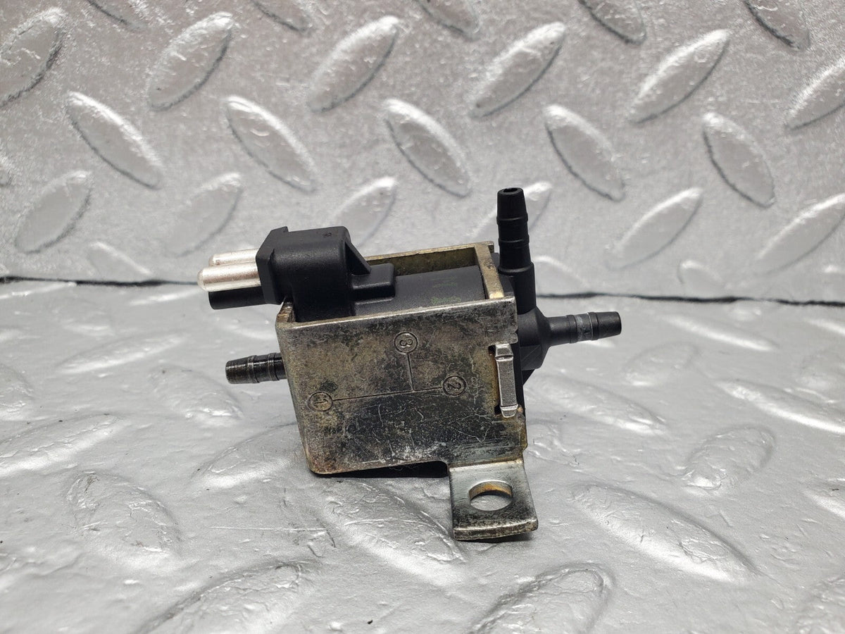 48987 Mercedes-Benz A124 320E Cabriolet Vacuum Control Valve A0015408697