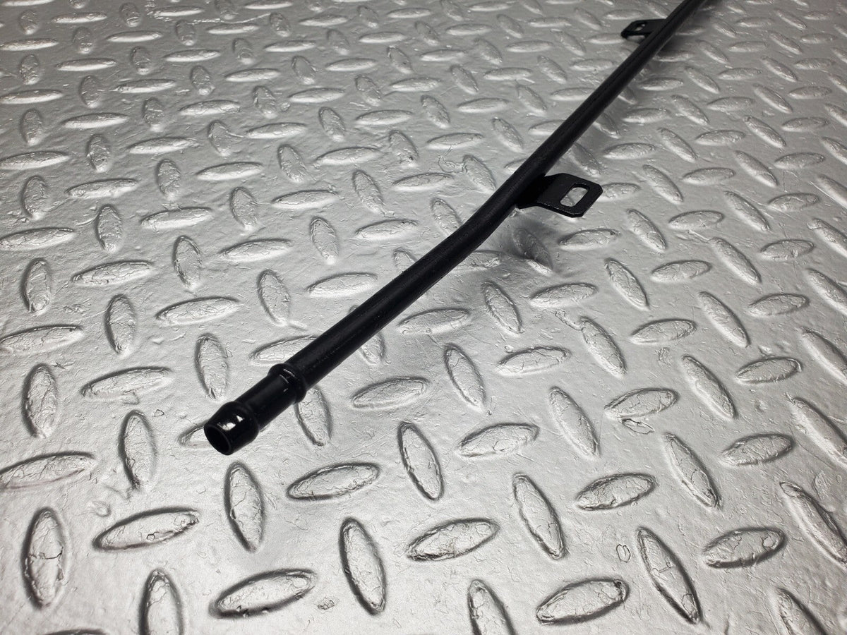 48963 Mercedes-Benz A124 320E Cabriolet Oil Cooling Pipe