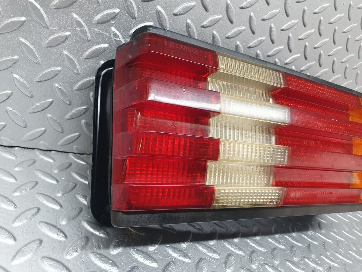43621 Mercedes-Benz C126 380SEC Coupe Tail Light Right Side A1268201064
