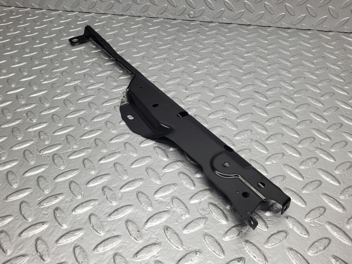 48017 Mercedes-Benz R230 350SL Coupe Window Seal Rail Rear Right