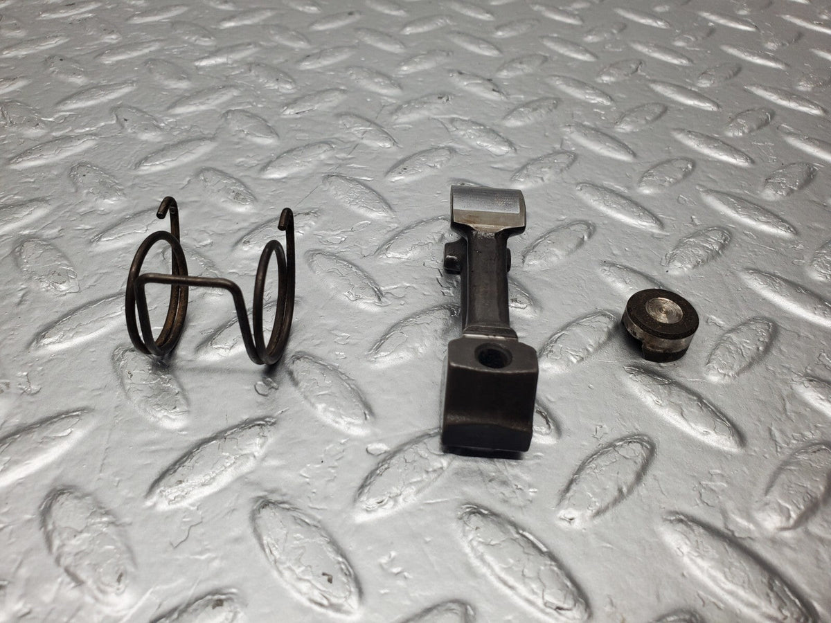 48878 Mercedes-Benz W108 Valve Rocker Arm With Retaining Spring & Tappet