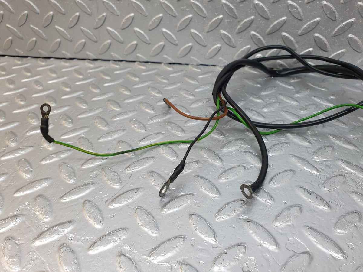 43953 Mercedes-Benz C123 230CE Coupe Diagnostic Connector A1235450026 A1235450003