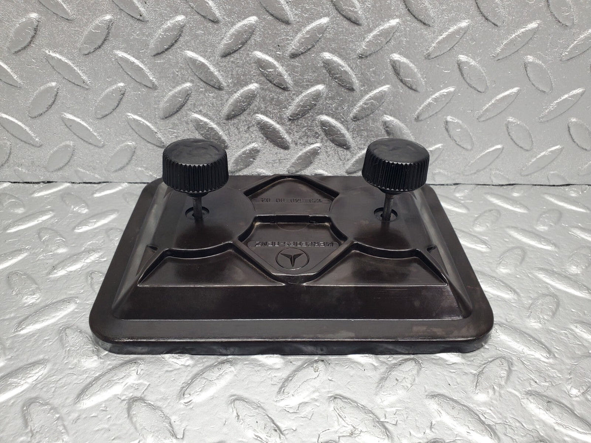 48677 Mercedes-Benz W123 Fuse Box Cover Lid A1235400082