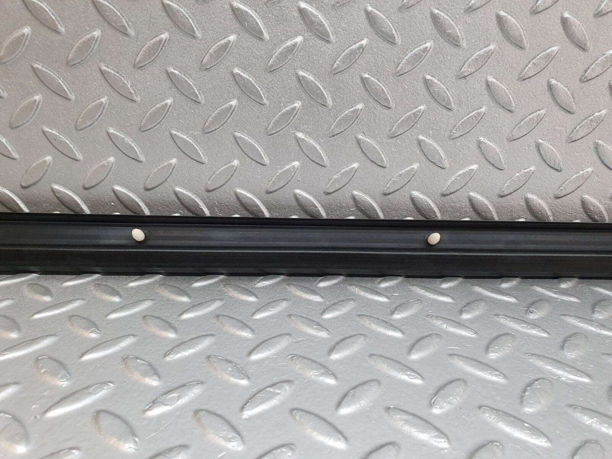 41710 Mercedes-Benz W124 200E Door Lower Sealing Rubber Trim Right