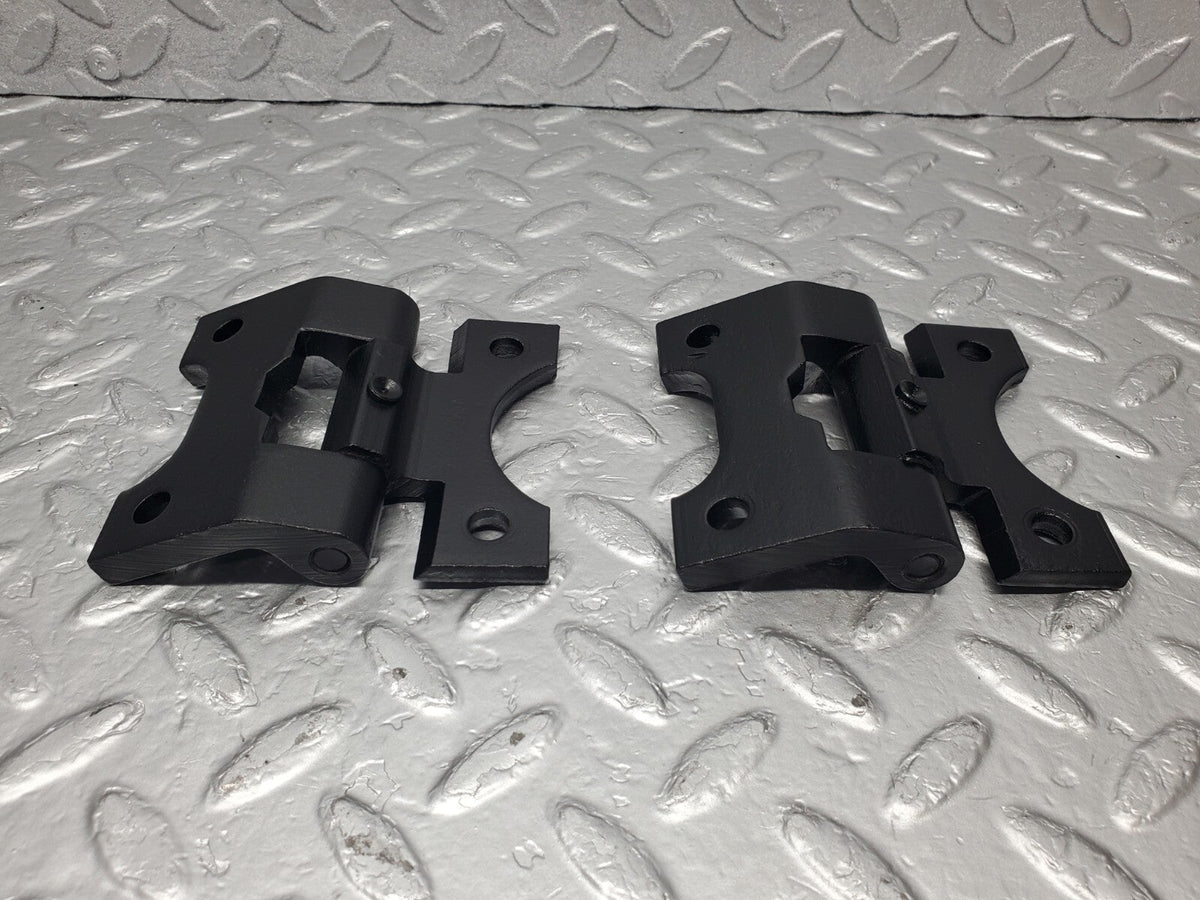 48255 Mercedes-Benz C107 R107 Door Hinge Right Side