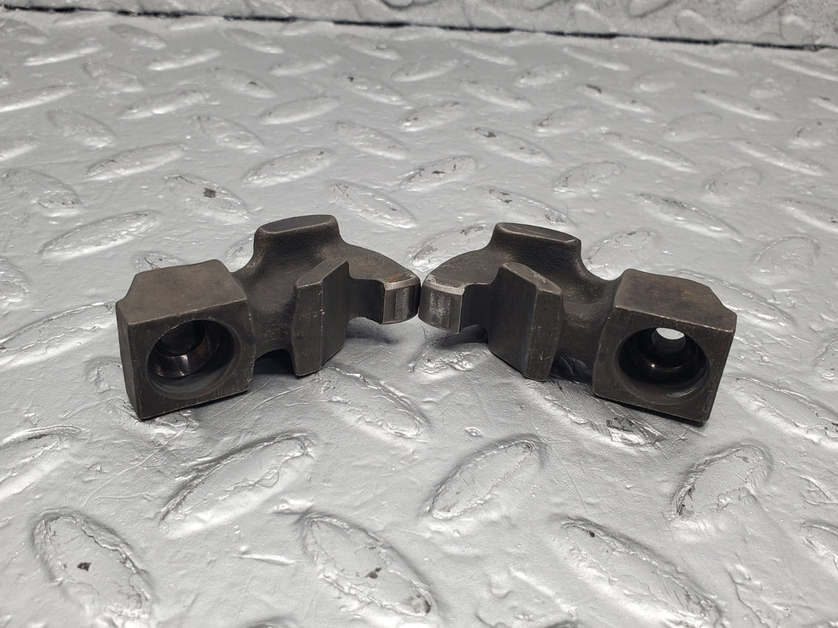 50976 Mercedes-Benz W108 280SE 3.5 Valve Rocker Arm With Spring & Tappet