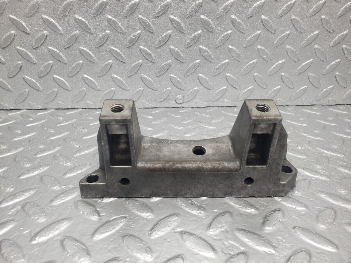 47196 Mercedes-Benz R129 320SL Coupe Gearbox Rear Mount Bracket A1402421340