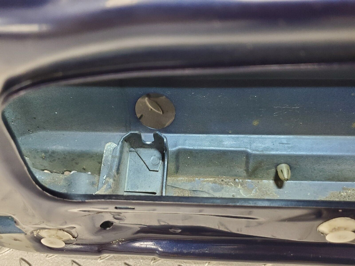 47122 Mercedes-Benz R129 320SL Coupe Left Door