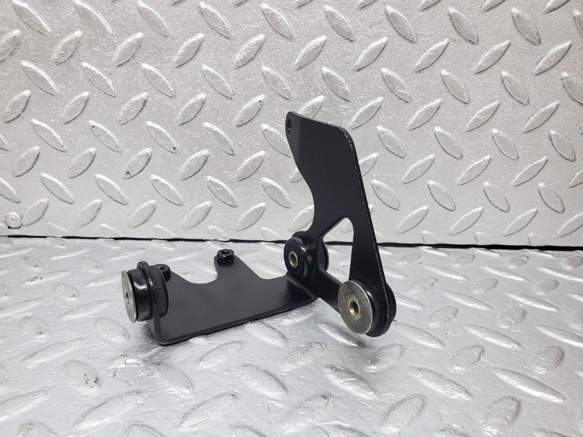 45296 Mercedes-Benz R129 300SL Coupe Heating Water Pump Bracket