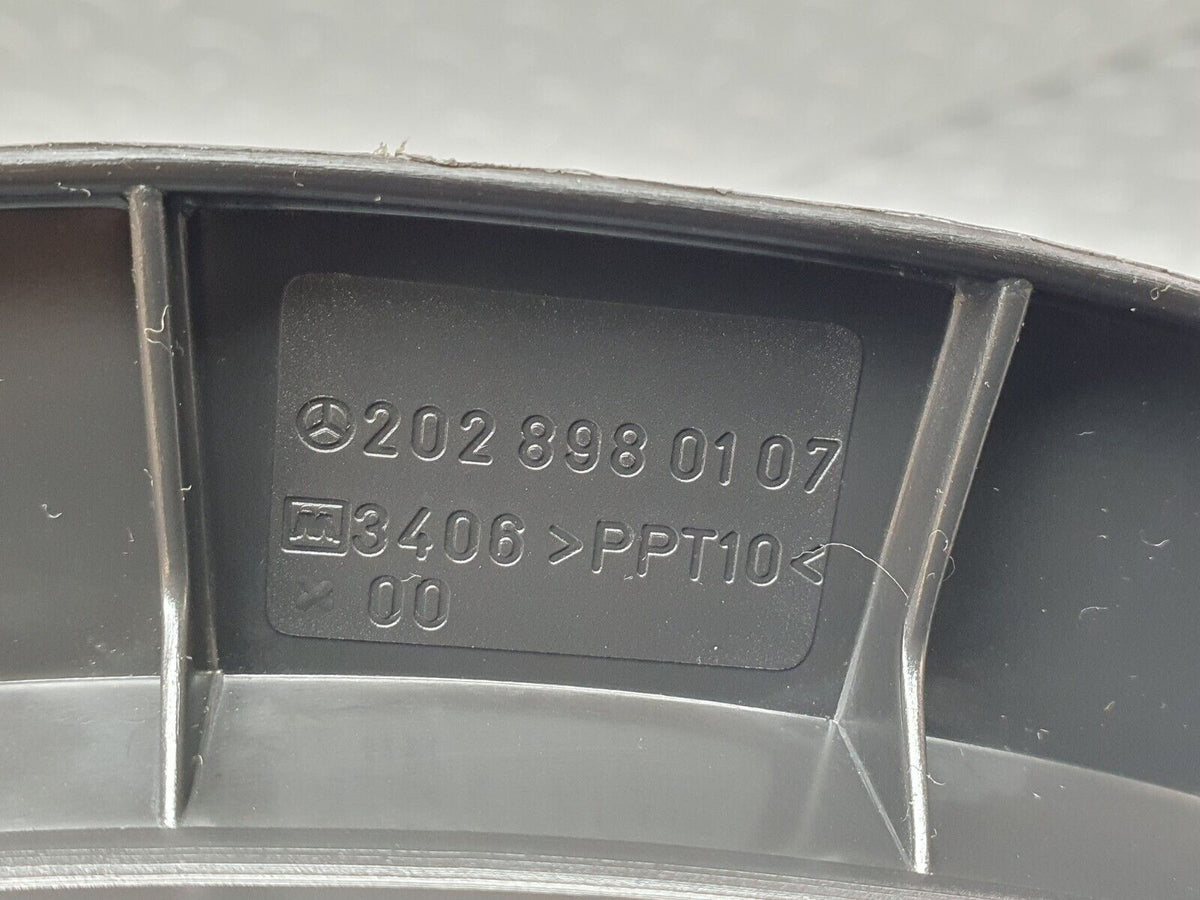 41736 Mercedes-Benz W202 C200 Spare Wheel Holder A2028980107