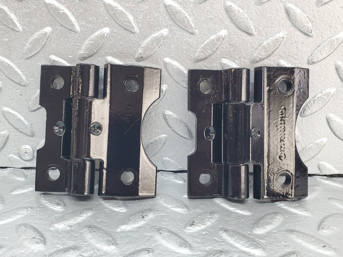 44338 Mercedes-Benz W123 280E Door Hinge Pair Left Side A1237200037