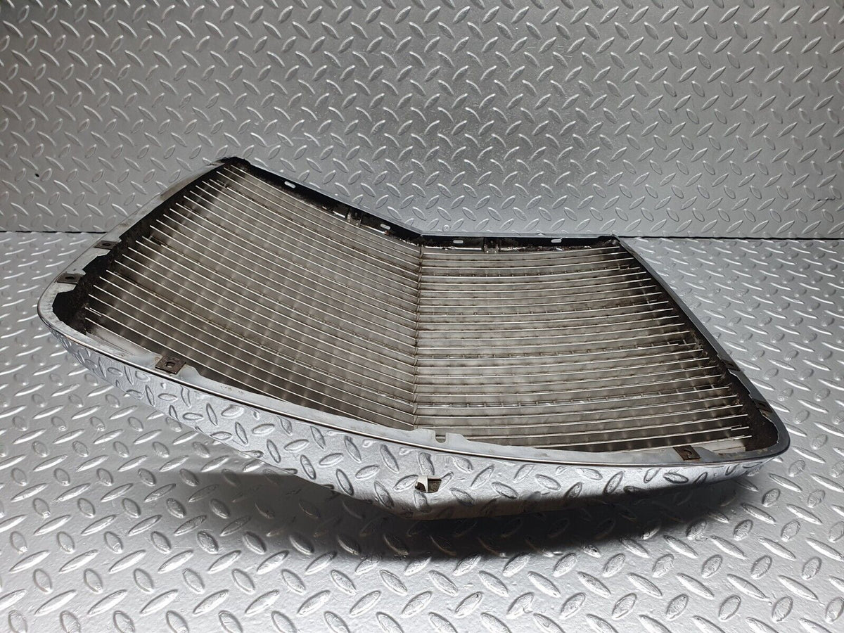 43398 Mercedes-Benz W108 280SE Bonnet Grill Chrome