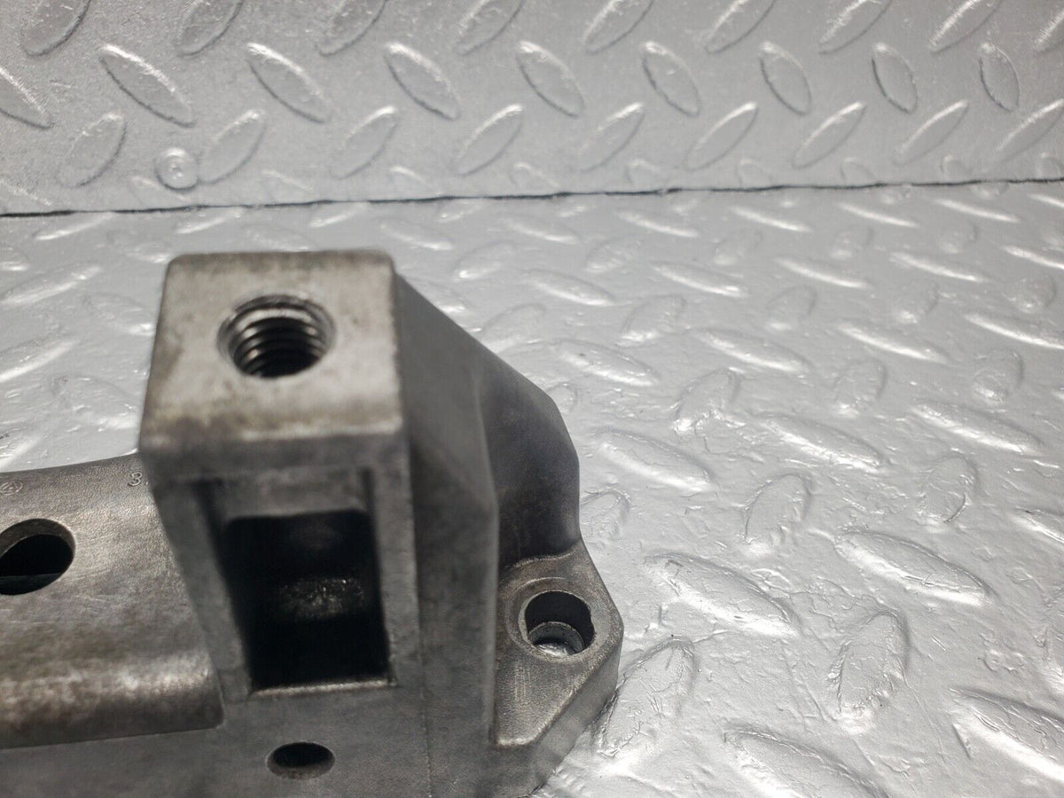 47196 Mercedes-Benz R129 320SL Coupe Gearbox Rear Mount Bracket A1402421340