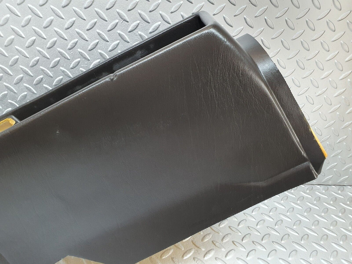 44120 Mercedes-Benz C123 230CE Coupe Centre Console Black