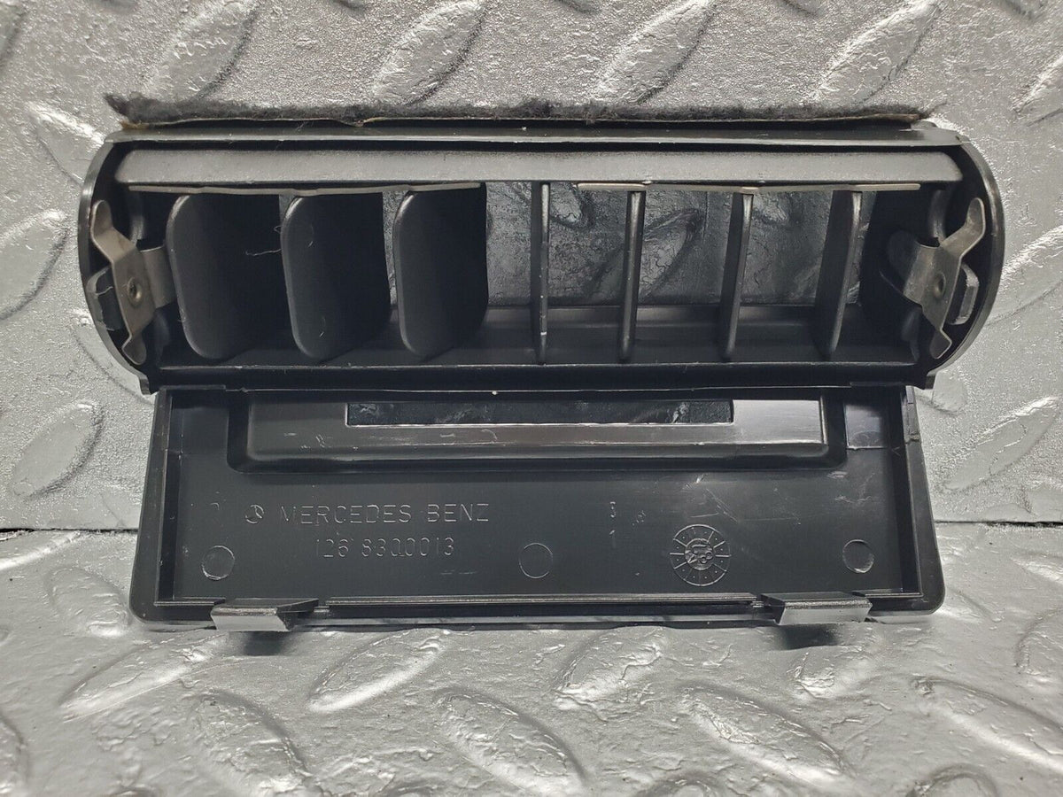 47489 Mercedes-Benz C126 500SEC Coupe Centre Console Air Vent A1268300013