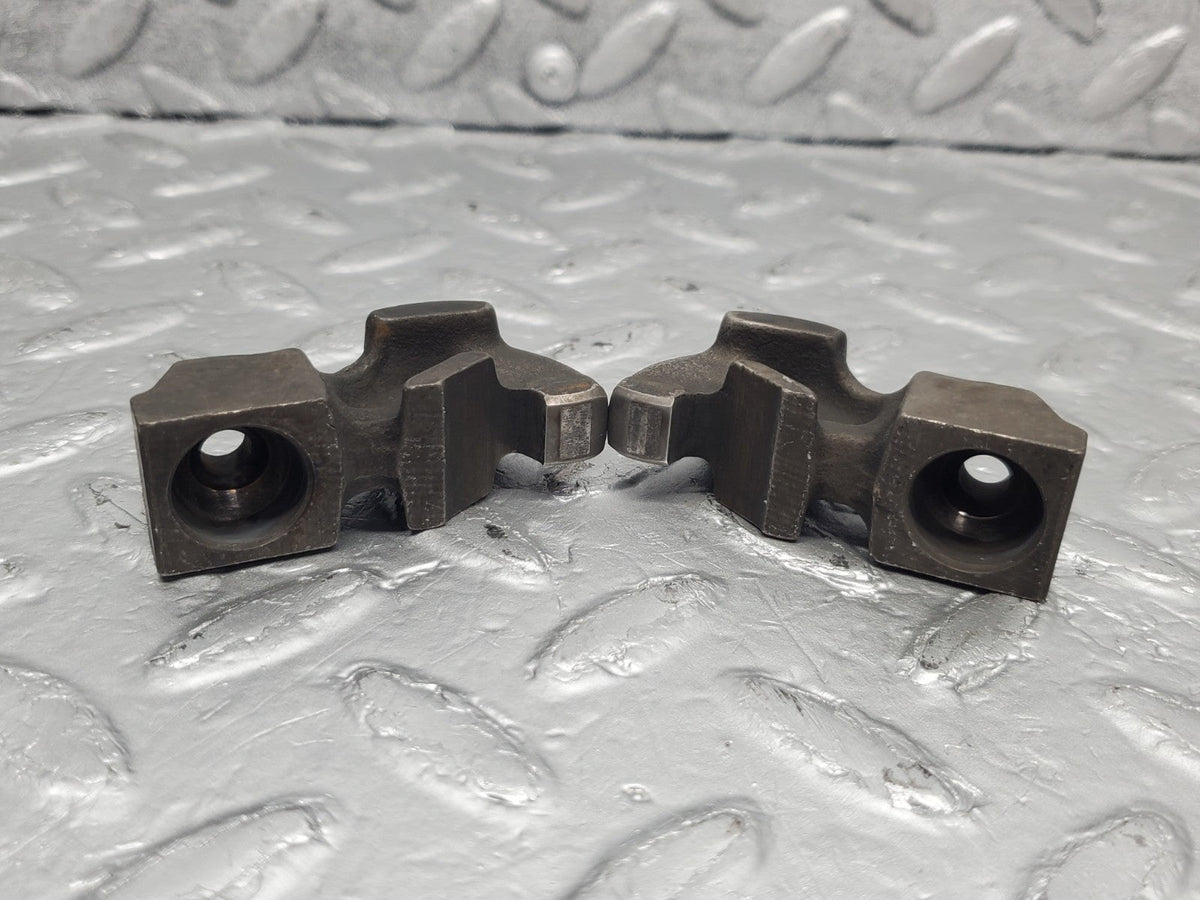 50973 Mercedes-Benz W108 280SE 3.5 Valve Rocker Arm With Spring & Tappet