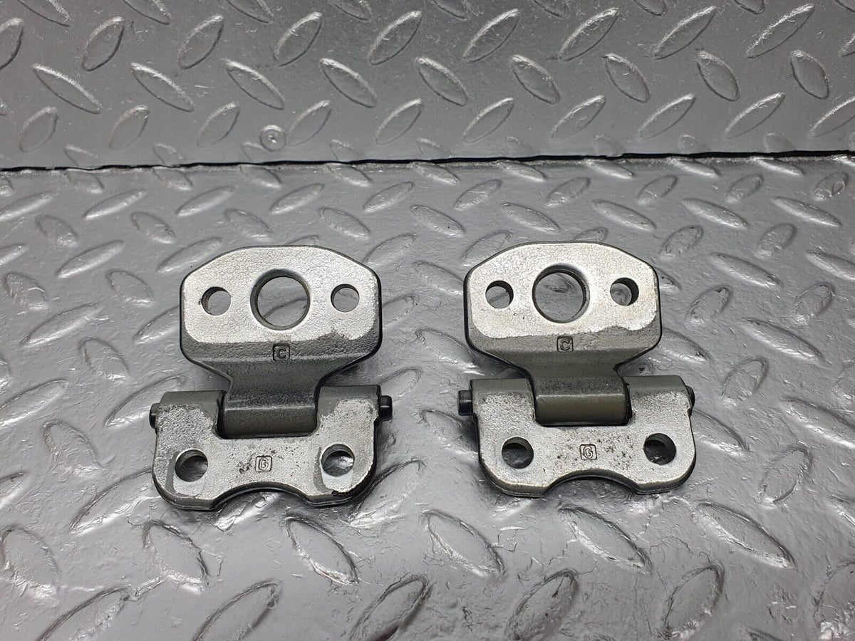 41867 Mercedes-Benz W202 C200 Front Door Hinge Left