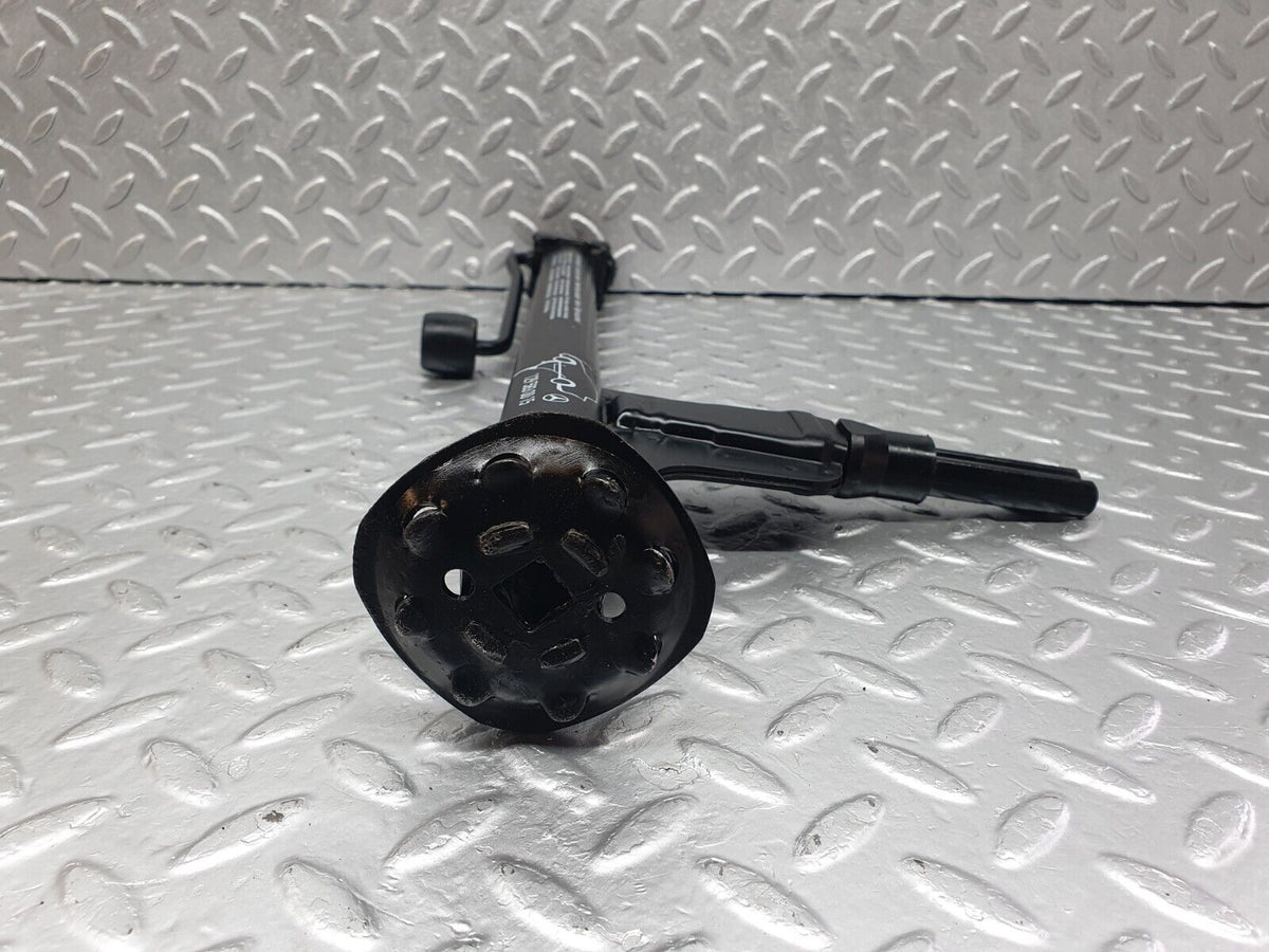 42446 Mercedes-Benz R129 320SL Coupe Car Jack A1295830015