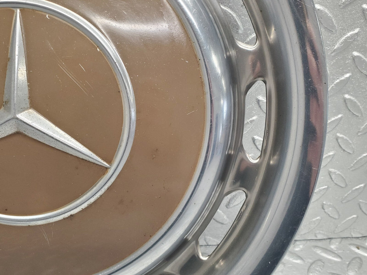 48380 Mercedes-Benz Wheel Trim Hub Cap 14"