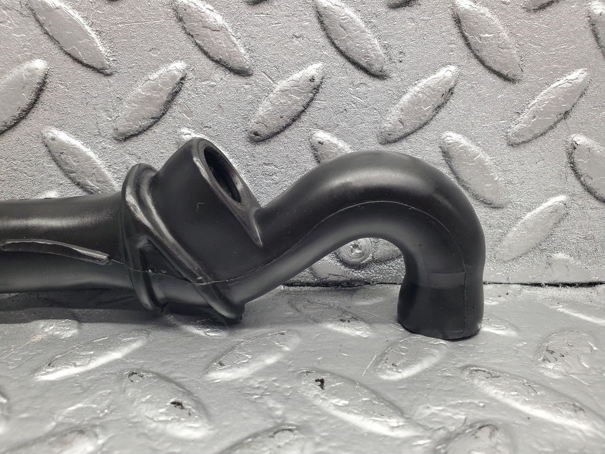51012 Mercedes-Benz R107 380SL Air Intake Breather Hose Pipe A1160940782