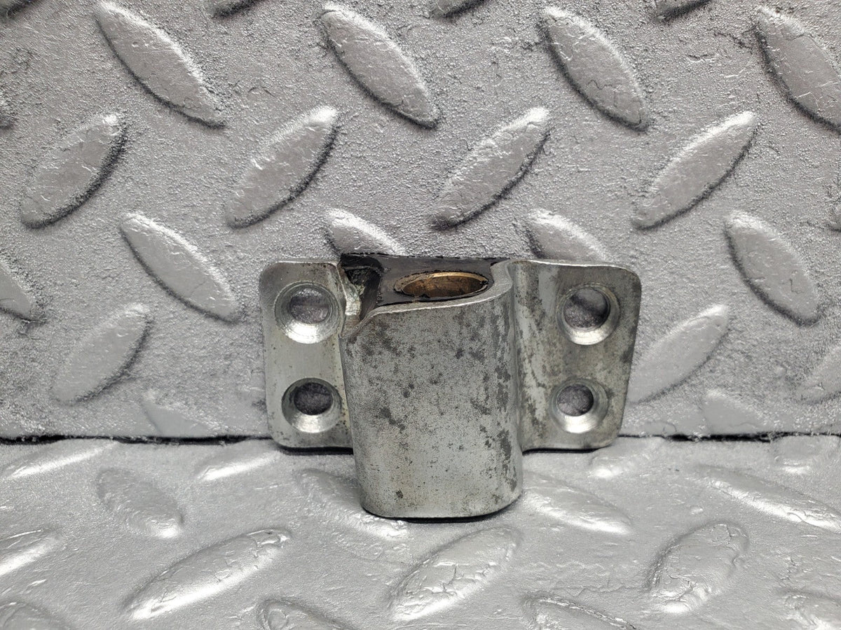 50560 Mercedes-Benz W108 280SE 3.5 Door Lock Latch Right