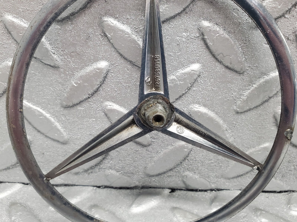 49636 Mercedes-Benz W123 W126 Trunk Boot Lid Emblem A1267580058