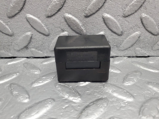 50516 Mercedes-Benz W108 280SE 3.5 Fuse Box Connector